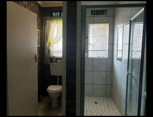 498M² BUSINESS FOR SALE IN BOKSBURG NORTH